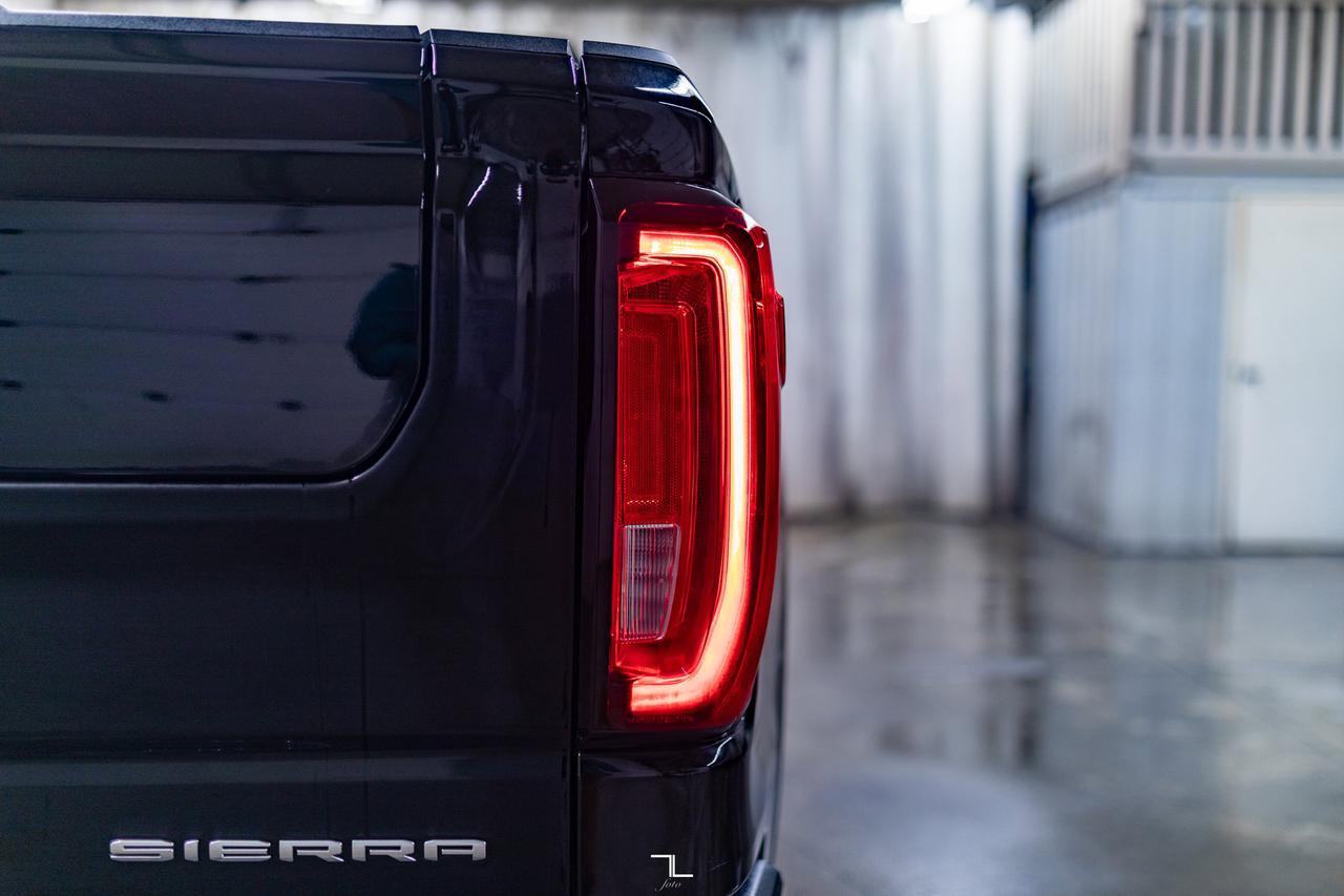 2023 GMC Sierra 1500 4x4 Crew Cab Denali Leather Roof Nav Red Deer AB