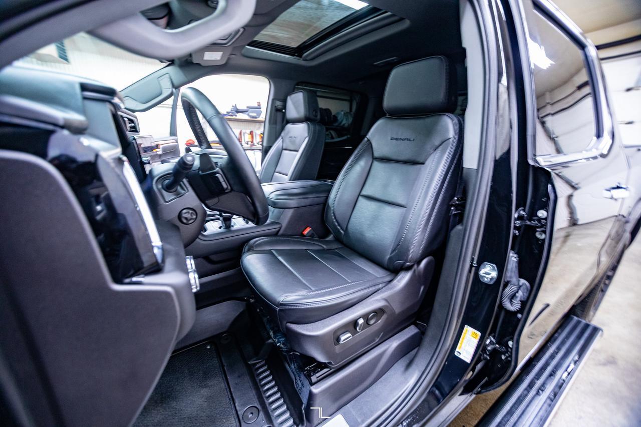 2023 GMC Sierra 1500 4x4 Crew Cab Denali Leather Roof Nav Red Deer AB