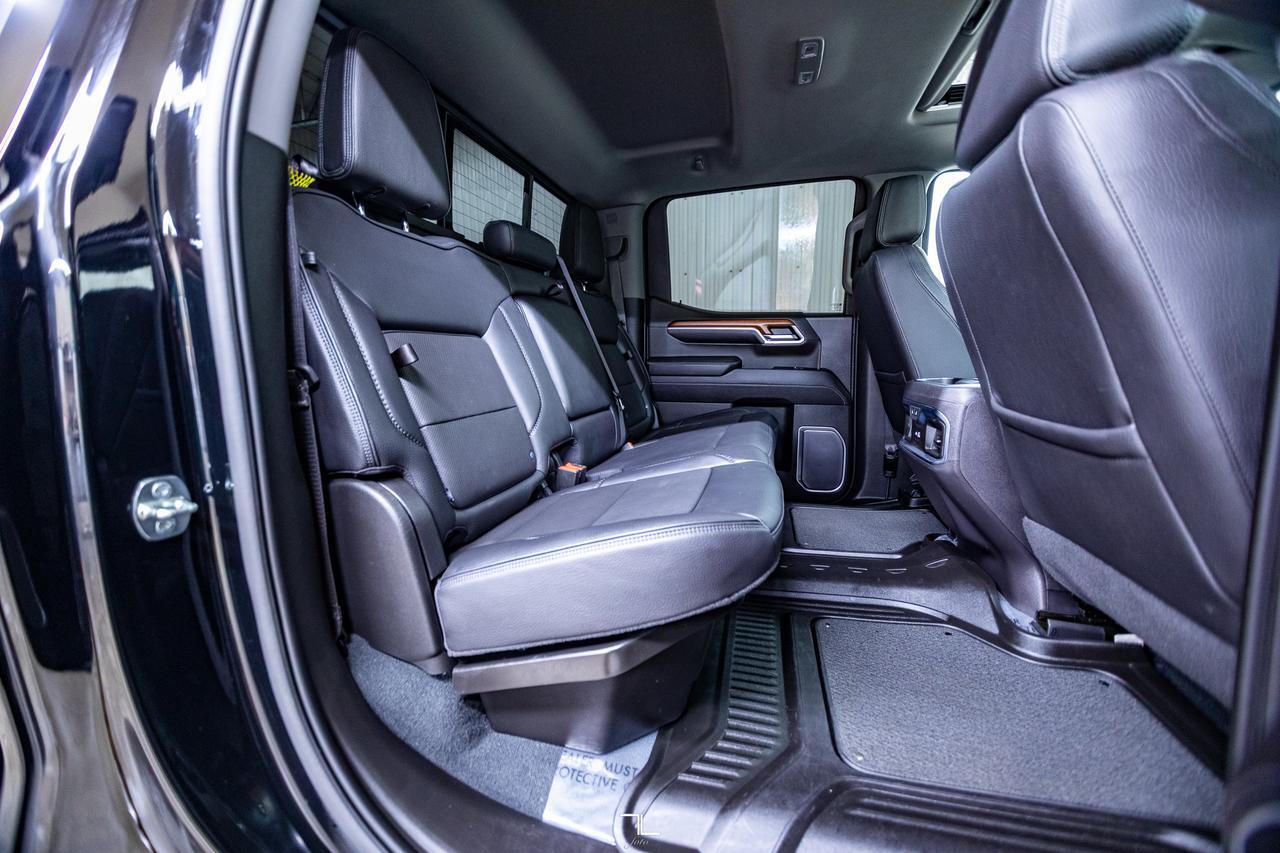 2023 GMC Sierra 1500 4x4 Crew Cab Denali Leather Roof Nav Red Deer AB