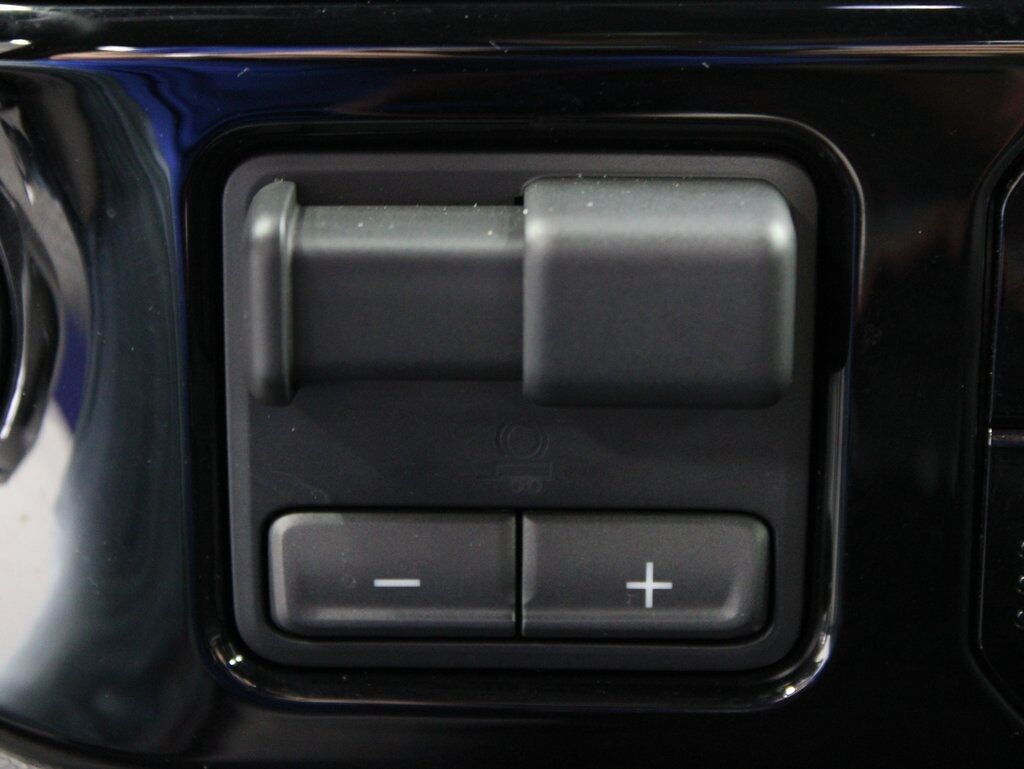 2023 GMC Sierra 1500 4x4 Crew Cab Elevation Fond du Lac WI