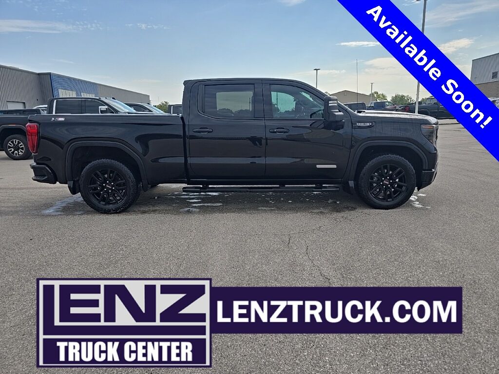 2023 GMC Sierra 1500 4x4 Crew Cab Elevation Fond du Lac WI