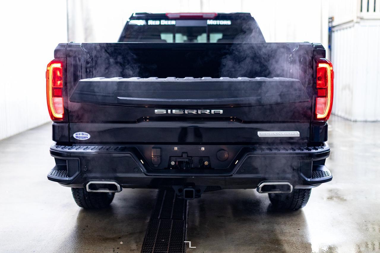 2023 GMC Sierra 1500 4x4 Crew Cab Elevation Leather Roof Nav Red Deer AB