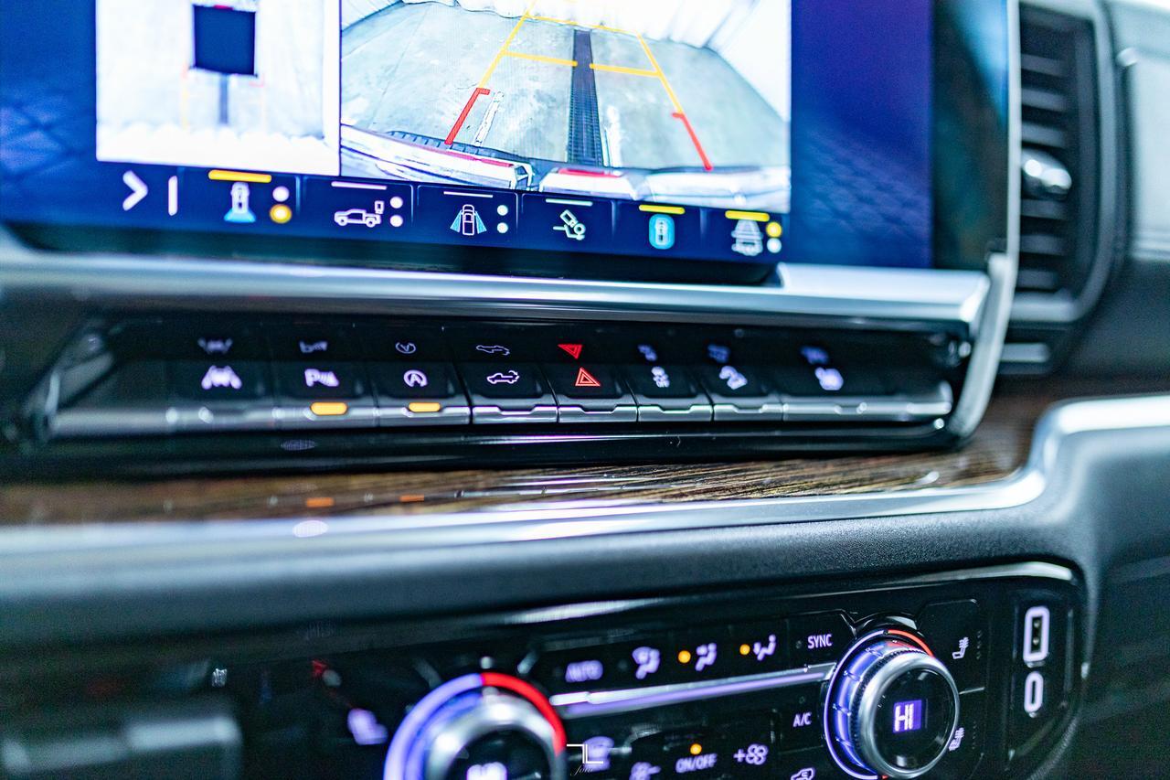 2023 GMC Sierra 1500 4x4 Crew Cab Elevation Leather Roof Nav Red Deer AB