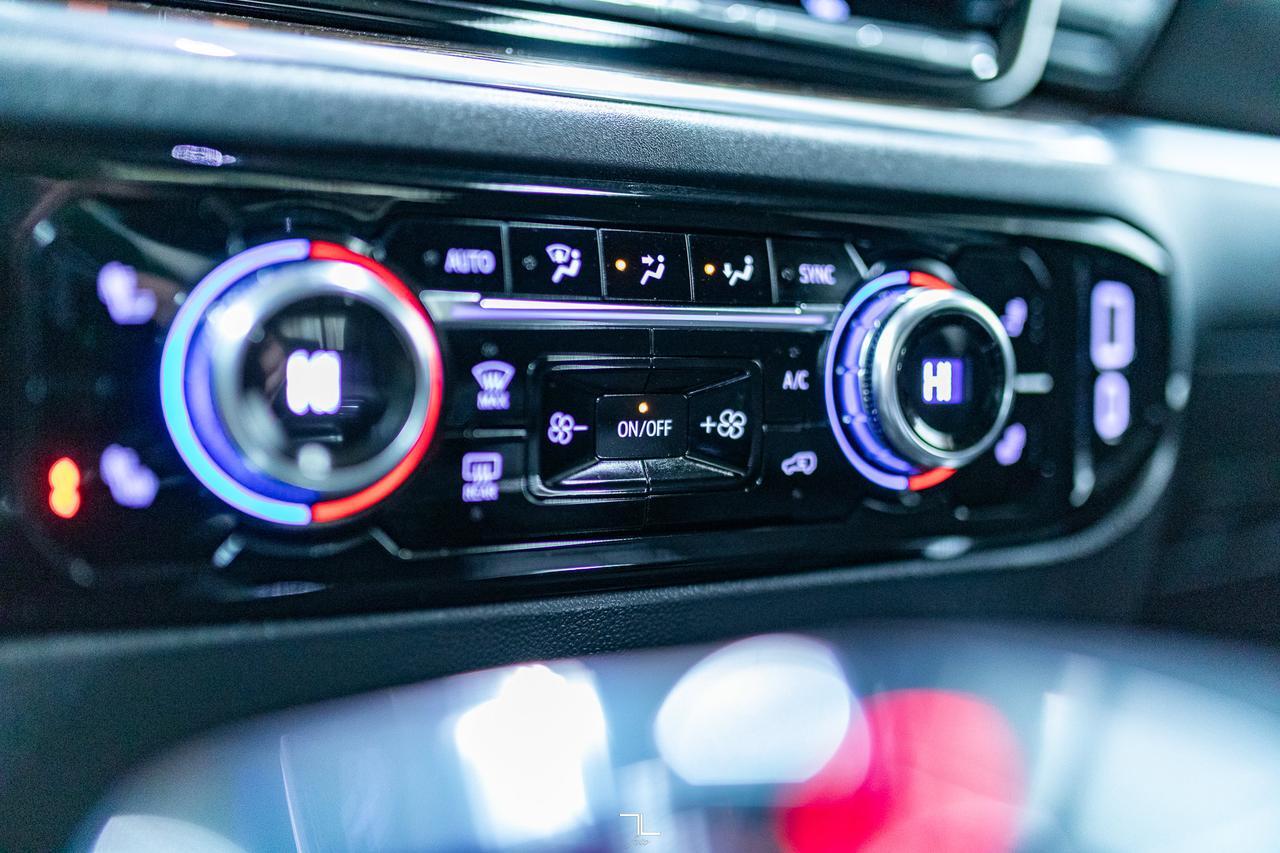 2023 GMC Sierra 1500 4x4 Crew Cab Elevation Leather Roof Nav Red Deer AB