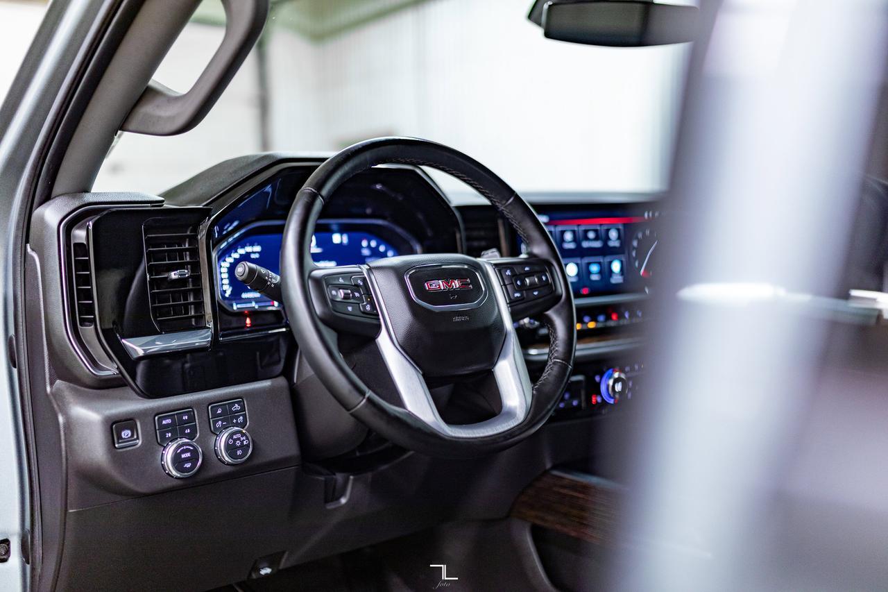 2023 GMC Sierra 1500 4x4 Crew Cab Elevation X31 Leather Nav BCam Red Deer AB