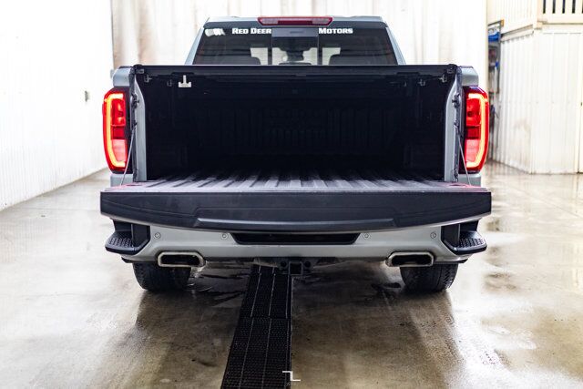 2023 GMC Sierra 1500 4x4 Crew Cab Elevation X31 Leather Nav BCam Red Deer AB