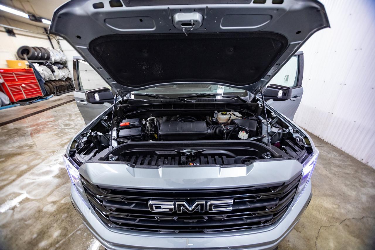 2023 GMC Sierra 1500 4x4 Crew Cab Elevation X31 Leather Nav BCam Red Deer AB