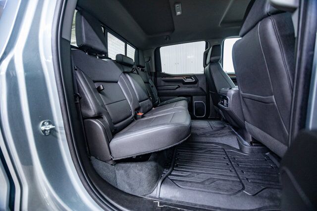 2023 GMC Sierra 1500 4x4 Crew Cab Elevation X31 Leather Nav BCam Red Deer AB