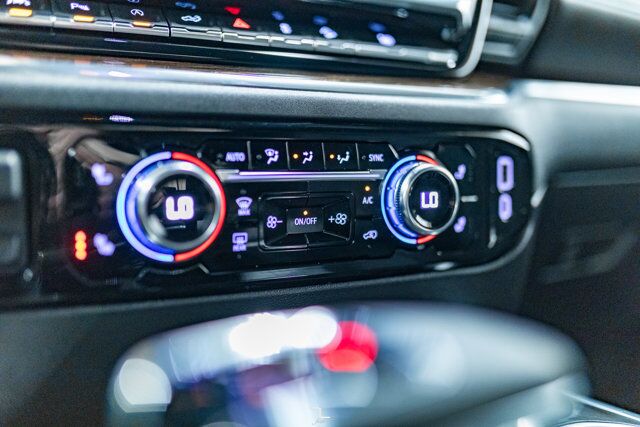 2023 GMC Sierra 1500 4x4 Crew Cab Elevation X31 Leather Nav BCam Red Deer AB