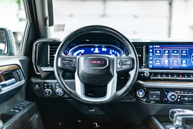 2023 GMC Sierra 1500 4x4 Crew Cab Elevation X31 Leather Nav BCam Red Deer AB