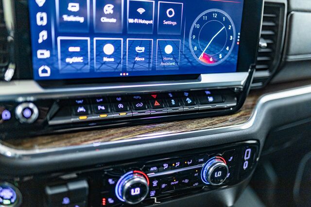 2023 GMC Sierra 1500 4x4 Crew Cab Elevation X31 Leather Nav BCam Red Deer AB