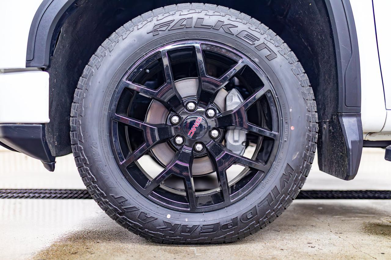 2023 GMC Sierra 1500 4x4 Crew Cab Elevation X31 Leather Roof Nav Red Deer AB