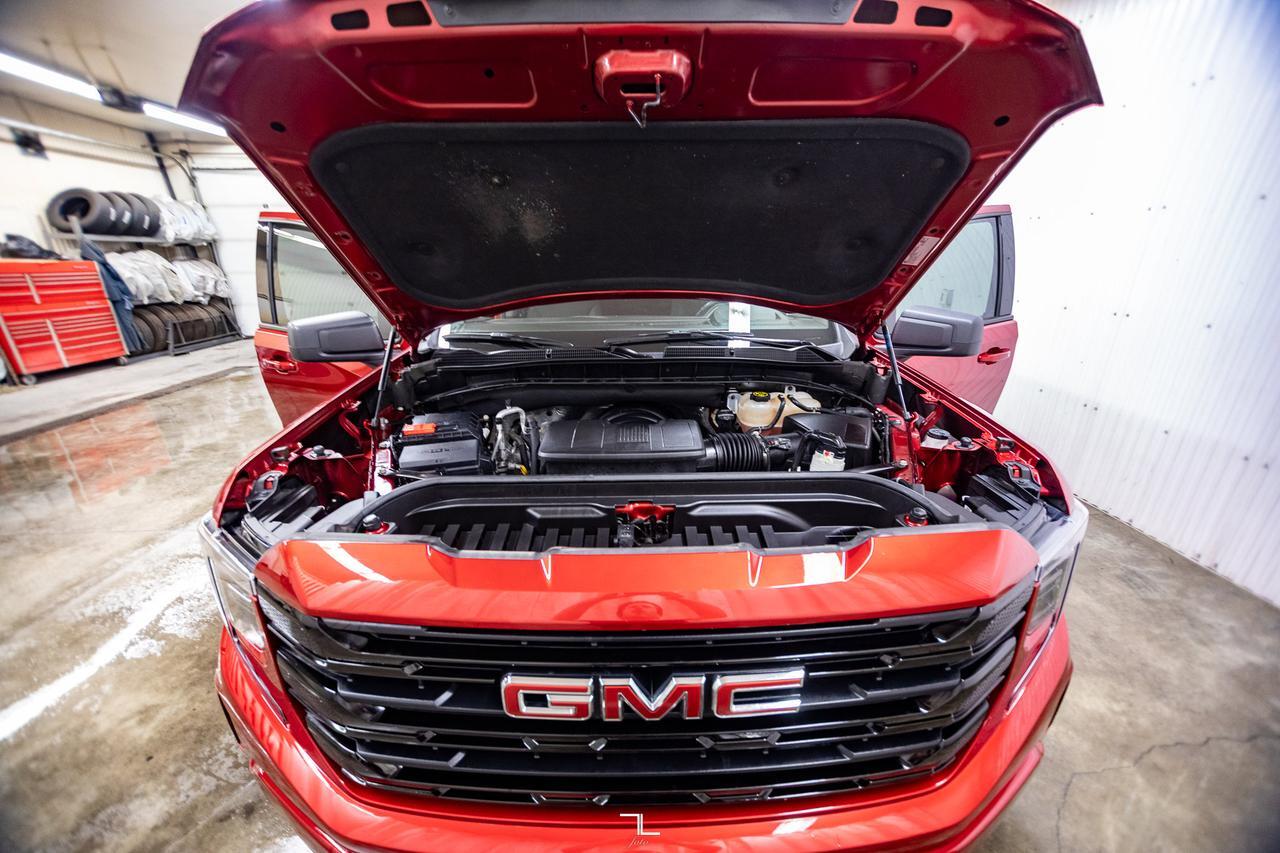 2023 GMC Sierra 1500 4x4 Crew Cab Elevation X31 PSeat BCam Red Deer AB