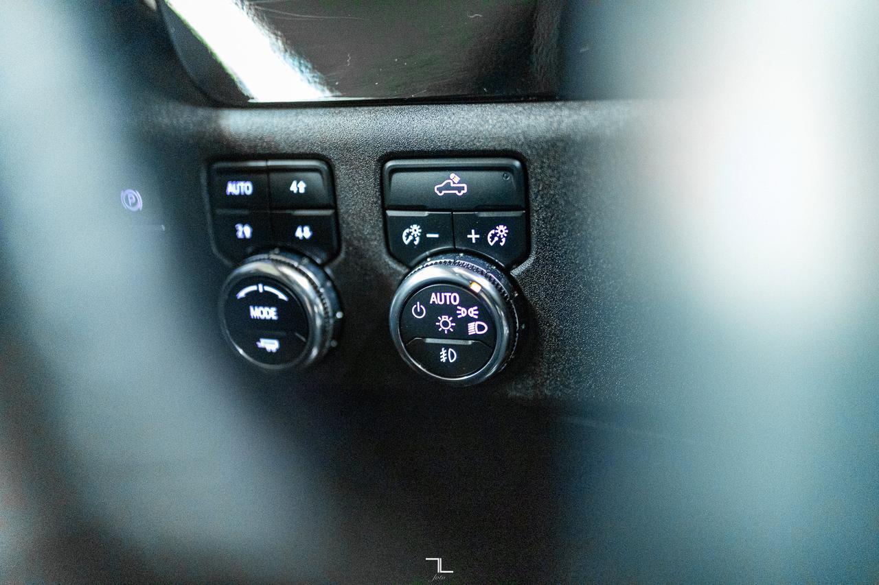 2023 GMC Sierra 1500 4x4 Crew Cab Elevation X31 PSeat BCam Red Deer AB