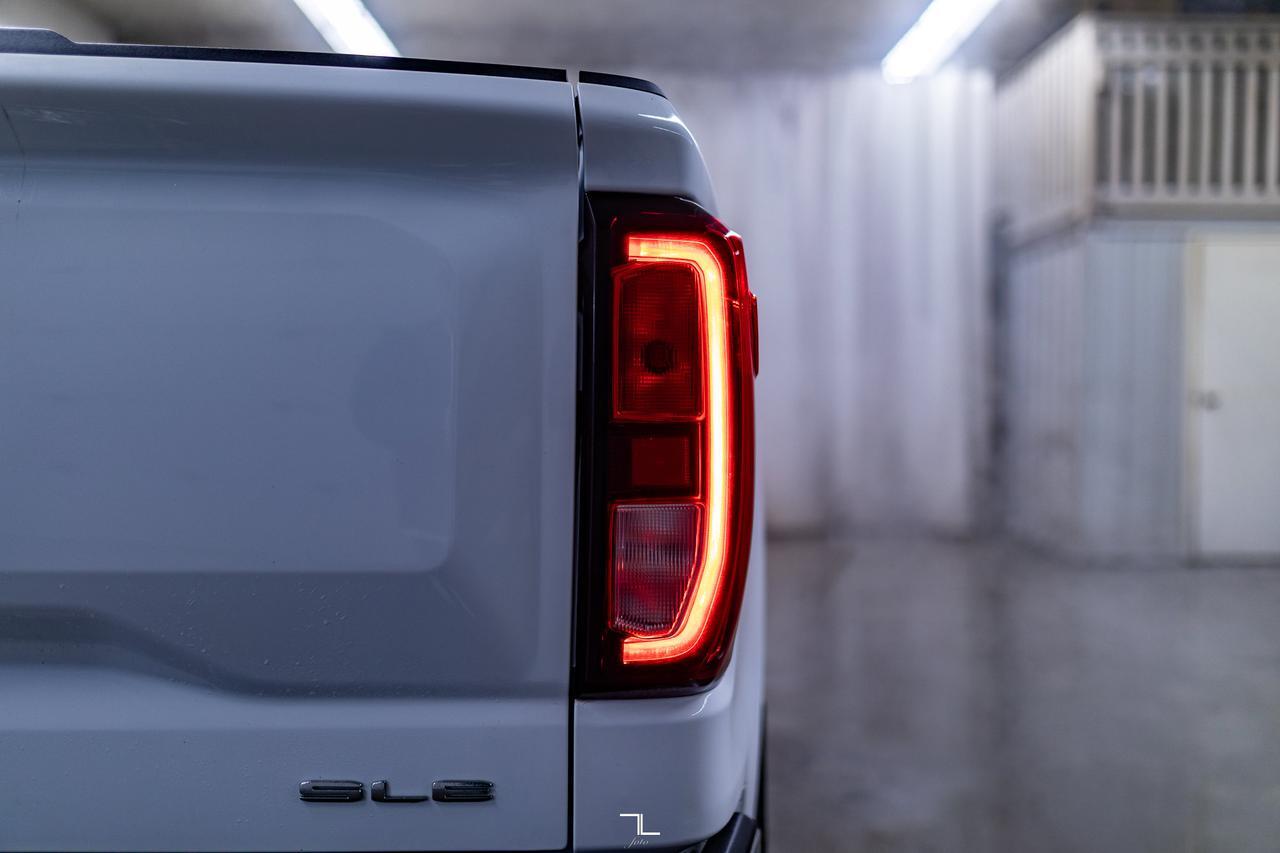 2023 GMC Sierra 1500 4x4 Crew Cab SLE Nav BCam 6.5' Box Red Deer AB