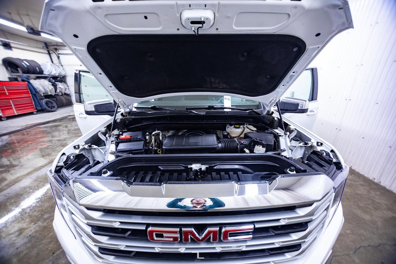 2023 GMC Sierra 1500 4x4 Crew Cab SLE Nav BCam 6.5' Box Red Deer AB