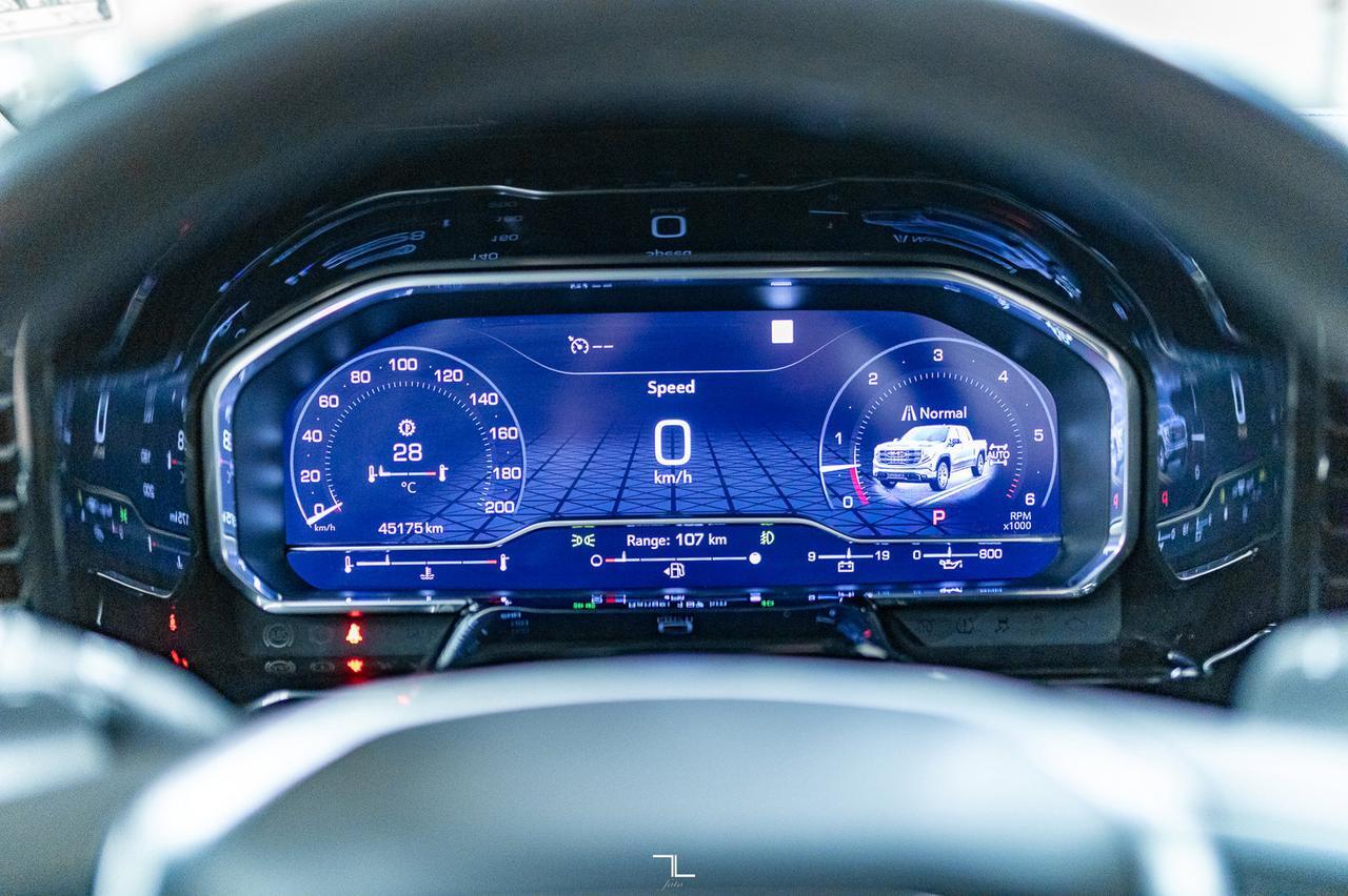 2023 GMC Sierra 1500 4x4 Crew Cab SLT Leather Nav BCam Red Deer AB