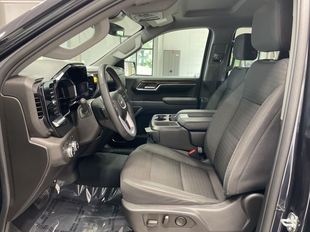 2023 GMC Sierra 1500 4x4 Double Cab SLE Minocqua WI