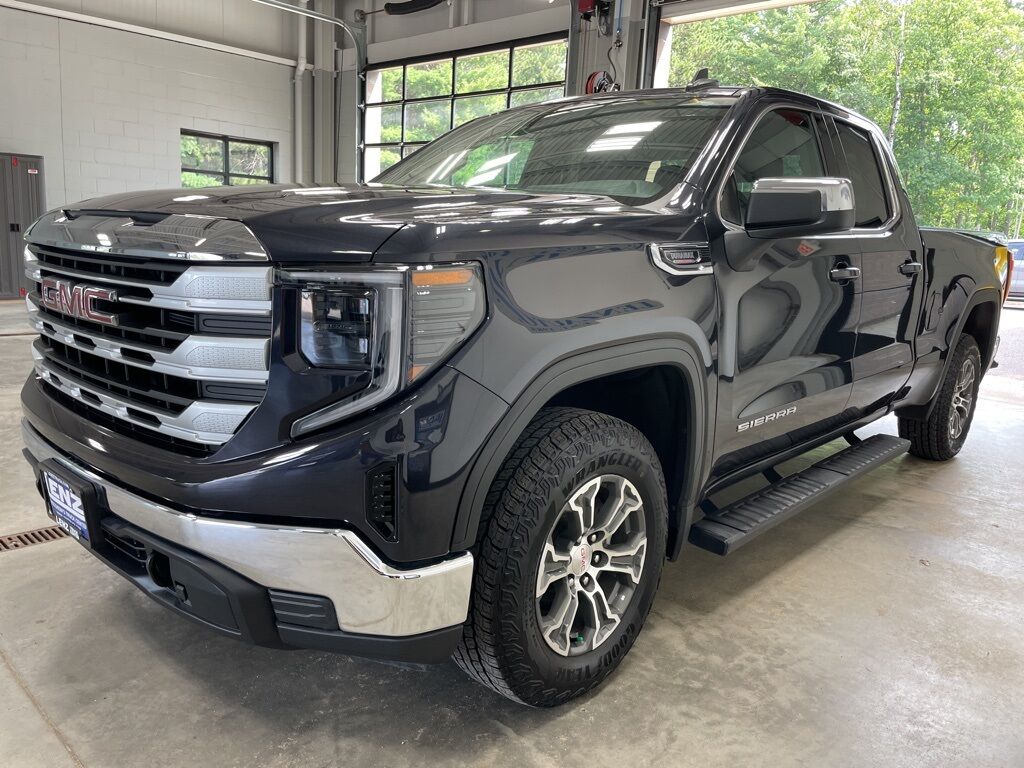2023 GMC Sierra 1500 4x4 Double Cab SLE Minocqua WI