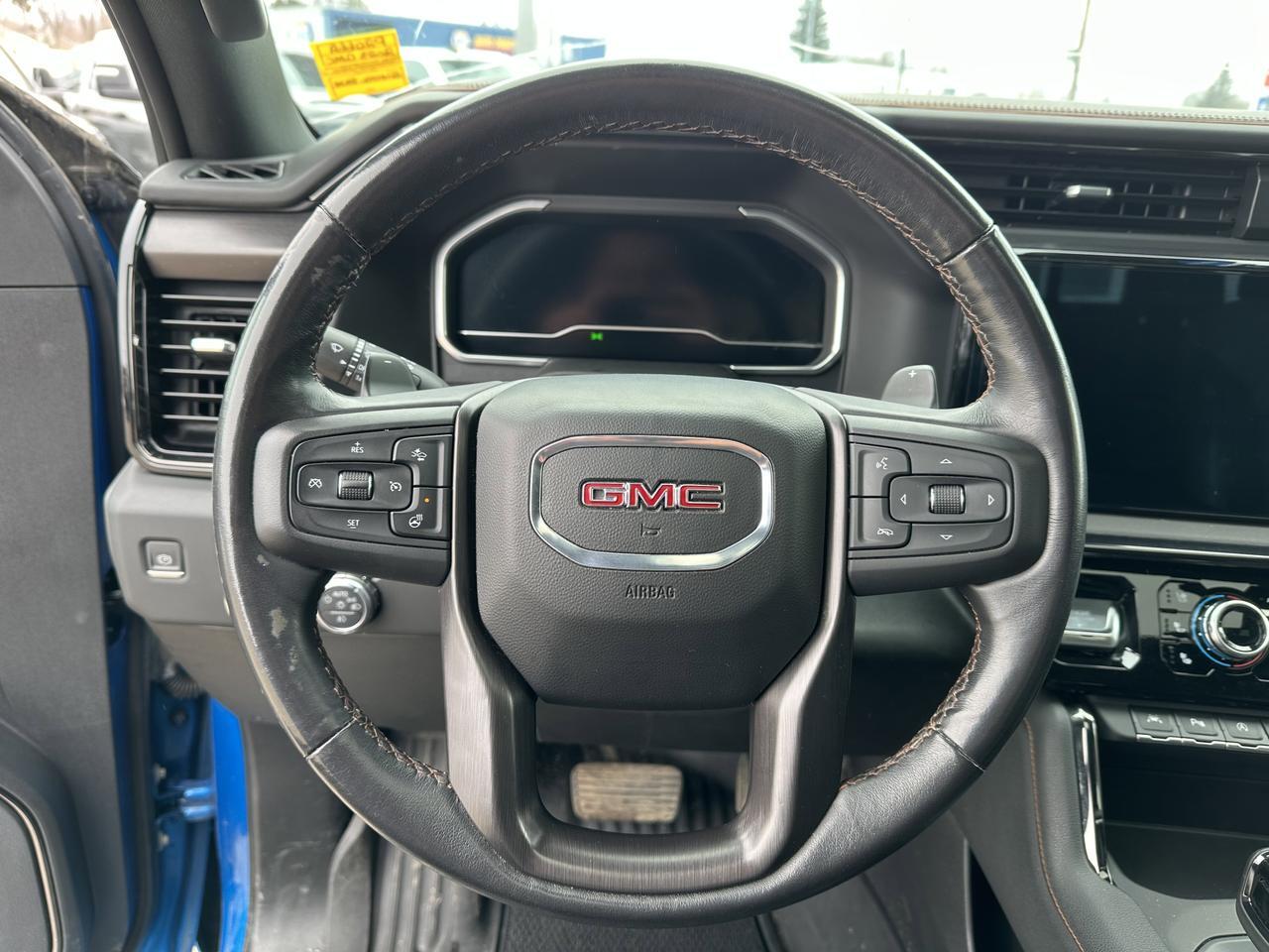 2023 GMC Sierra 1500 AT4 | Sun Roof | Premium Pgk | Tech Pkg | Multi Pro Tailgate | 360 Camera | Tow Pkg | Box Liner Redwater AB