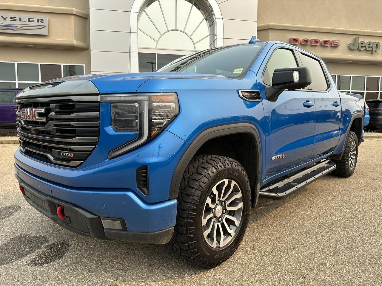 2023 GMC Sierra 1500 AT4 | Sun Roof | Premium Pgk | Tech Pkg | Multi Pro Tailgate | 360 Camera | Tow Pkg | Box Liner Redwater AB