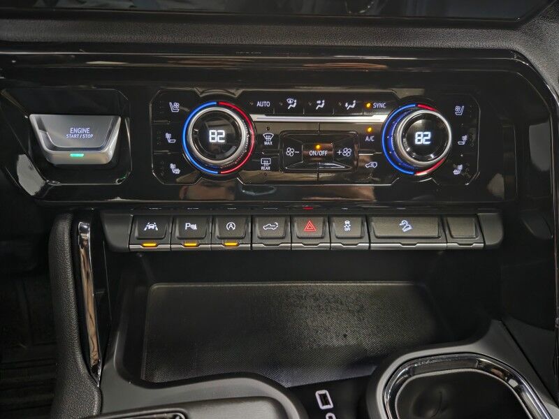 2023 GMC Sierra 1500 AT4 3.0L Duramax Diesel GPS Nav Camera Sunroof Tech Pkg FREE WARRANTY Arlington TX