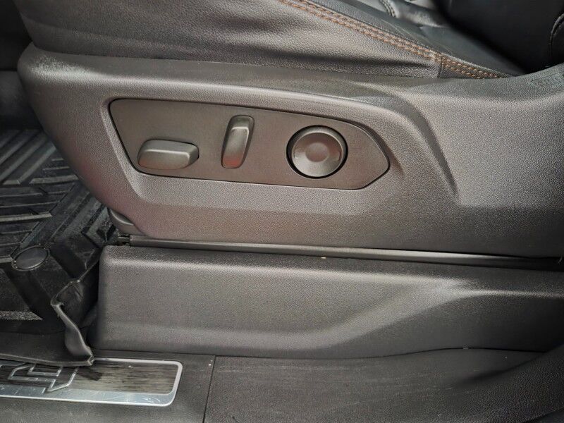 2023 GMC Sierra 1500 AT4 3.0L Duramax Diesel GPS Nav Camera Sunroof Tech Pkg FREE WARRANTY Arlington TX