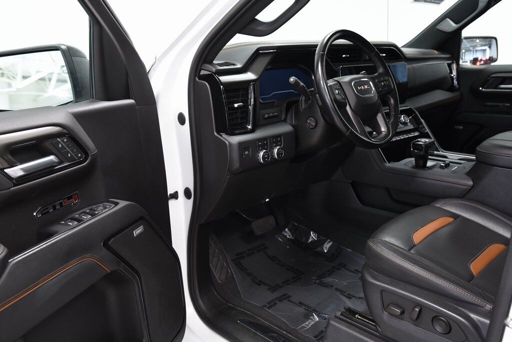 2023 GMC Sierra 1500 AT4 Akron OH