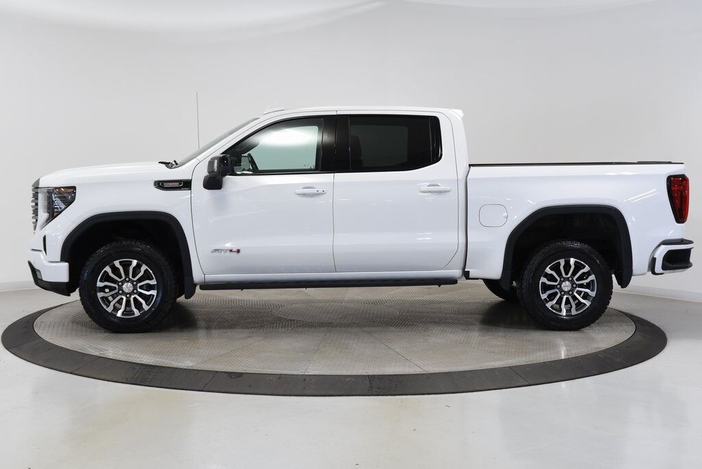 2023 GMC Sierra 1500 AT4 Akron OH