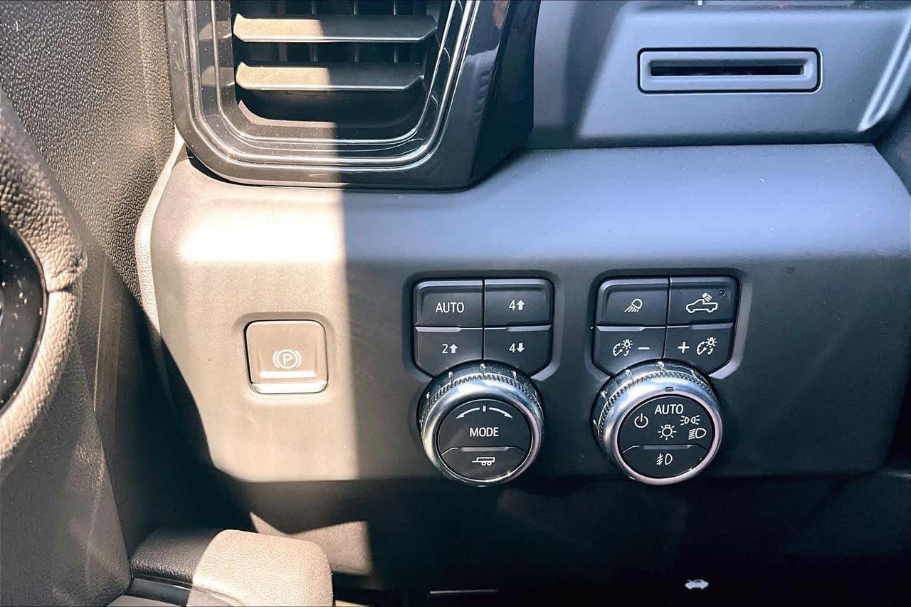 2023 GMC Sierra 1500 AT4 Folsom CA