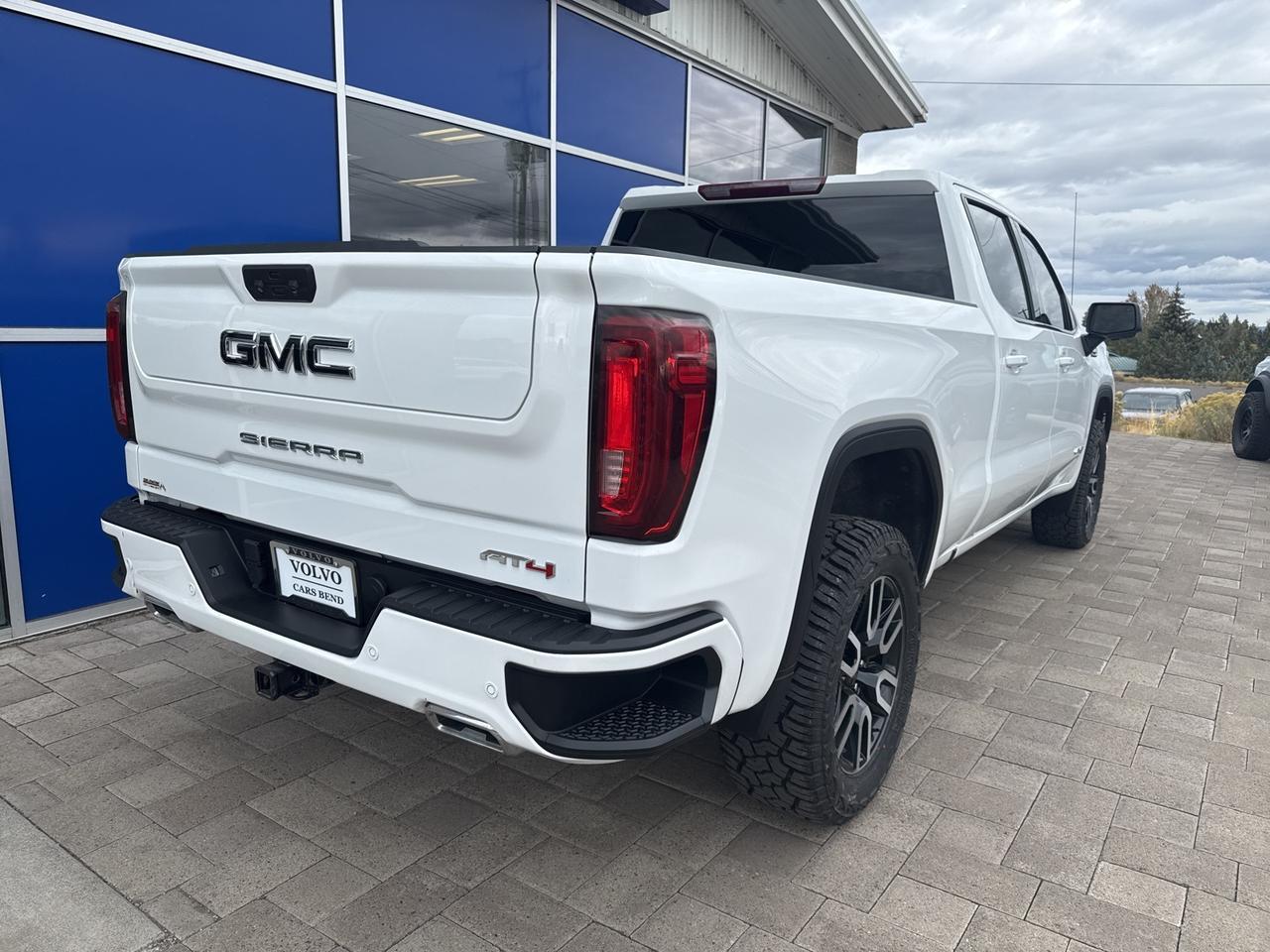 2023 GMC Sierra 1500 AT4 Bend OR