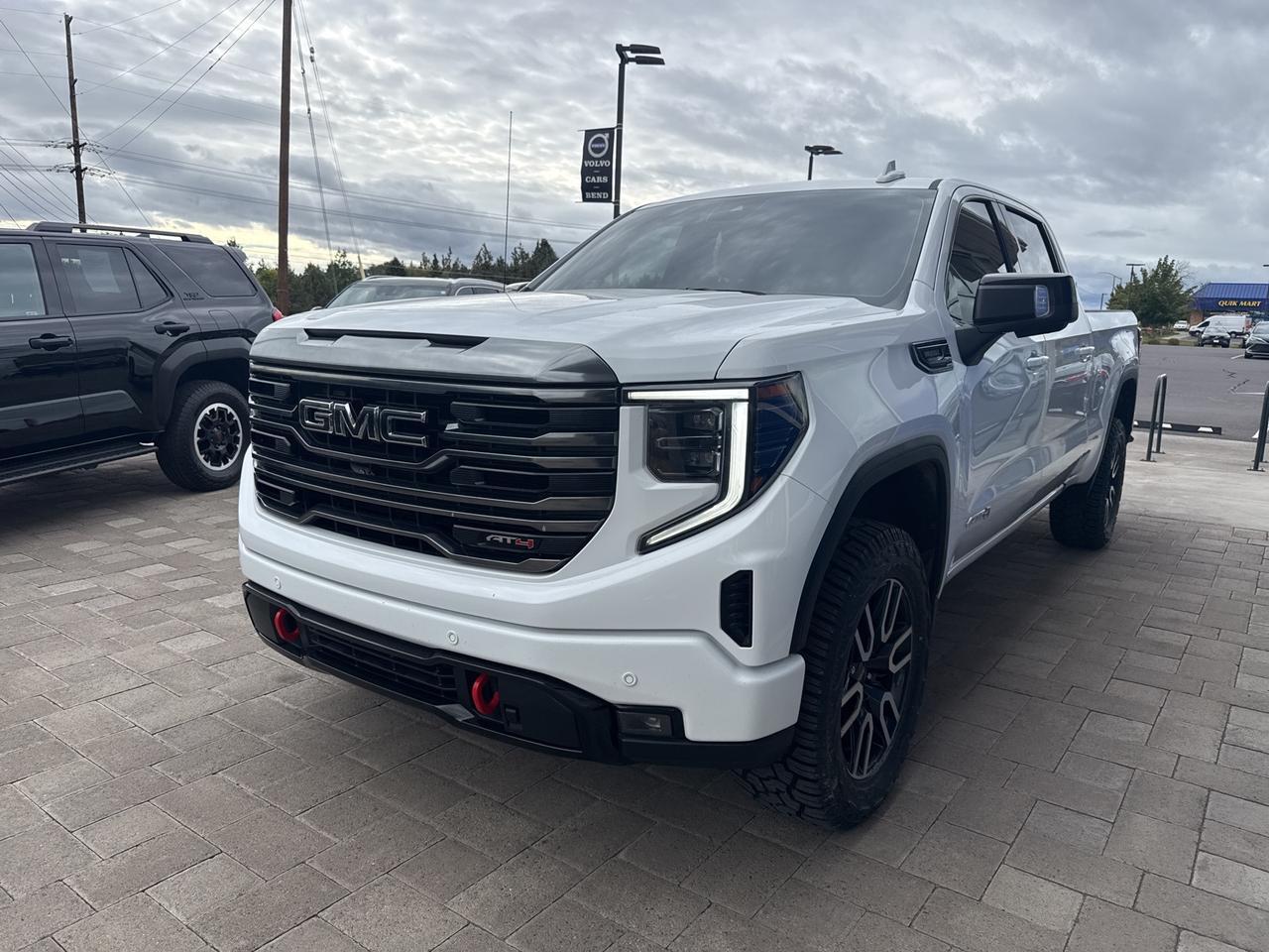 2023 GMC Sierra 1500 AT4 Bend OR