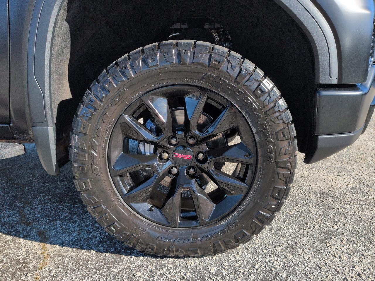 2023 GMC Sierra 1500 AT4 Winder GA