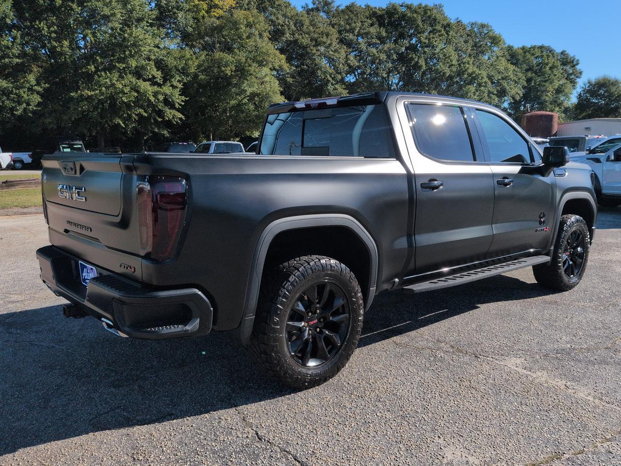 2023 GMC Sierra 1500 AT4 Winder GA