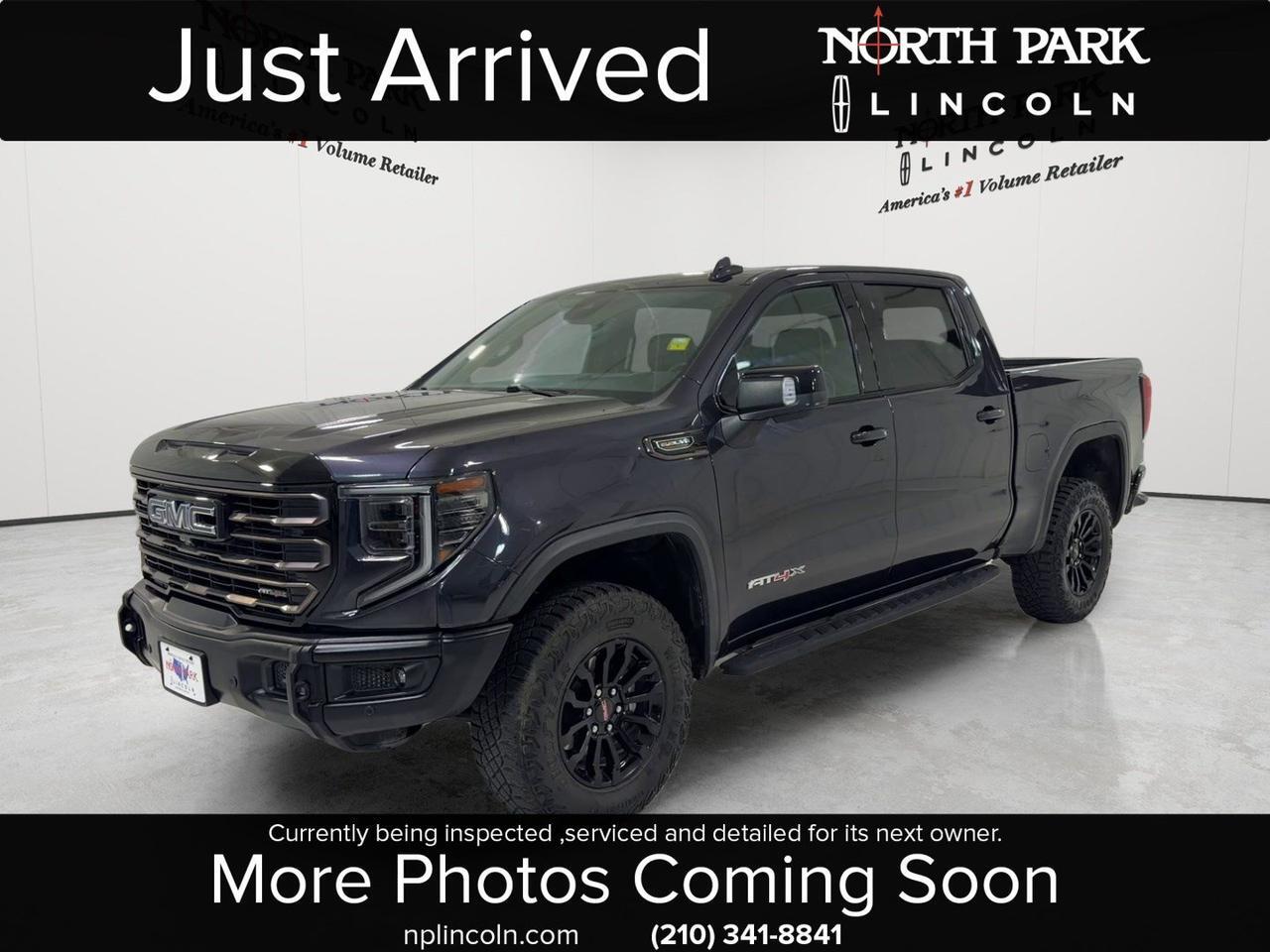 2023 GMC Sierra 1500 AT4X