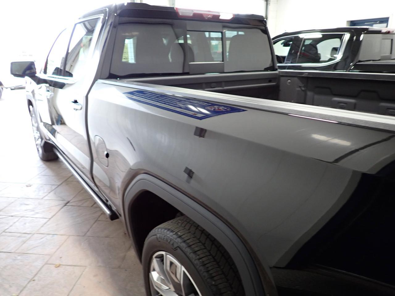 2023 GMC Sierra 1500 Denali 4WD CREW CAB *DIESEL* LEATHER SUNROOF Listowel ON