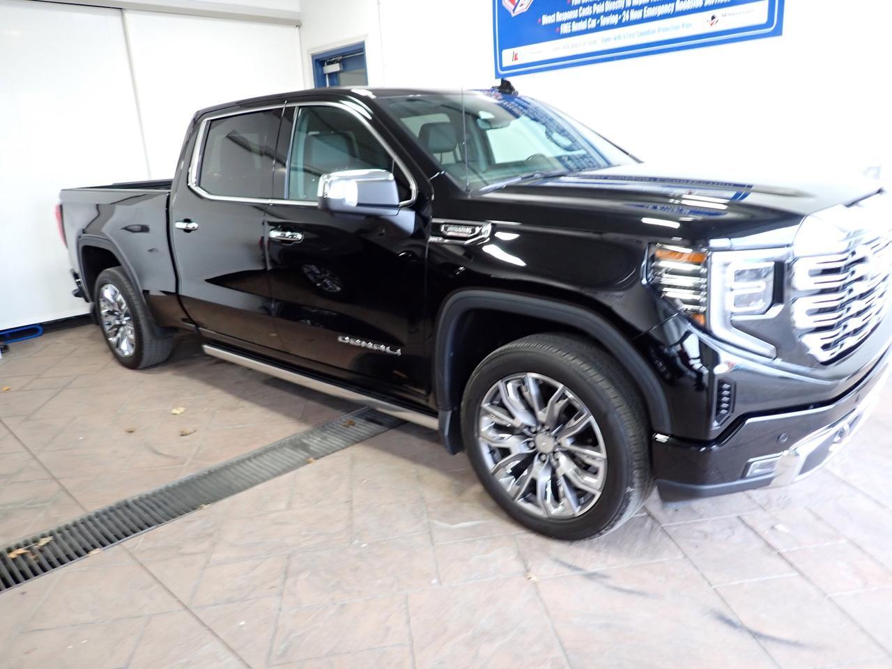 2023 GMC Sierra 1500 Denali 4WD CREW CAB *DIESEL* LEATHER SUNROOF