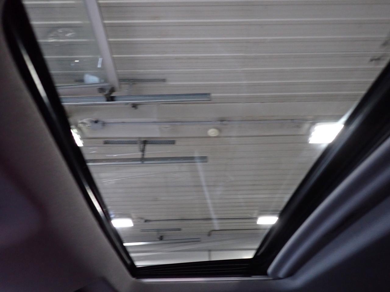 2023 GMC Sierra 1500 Denali 4WD CREW CAB *DIESEL* LEATHER SUNROOF Listowel ON