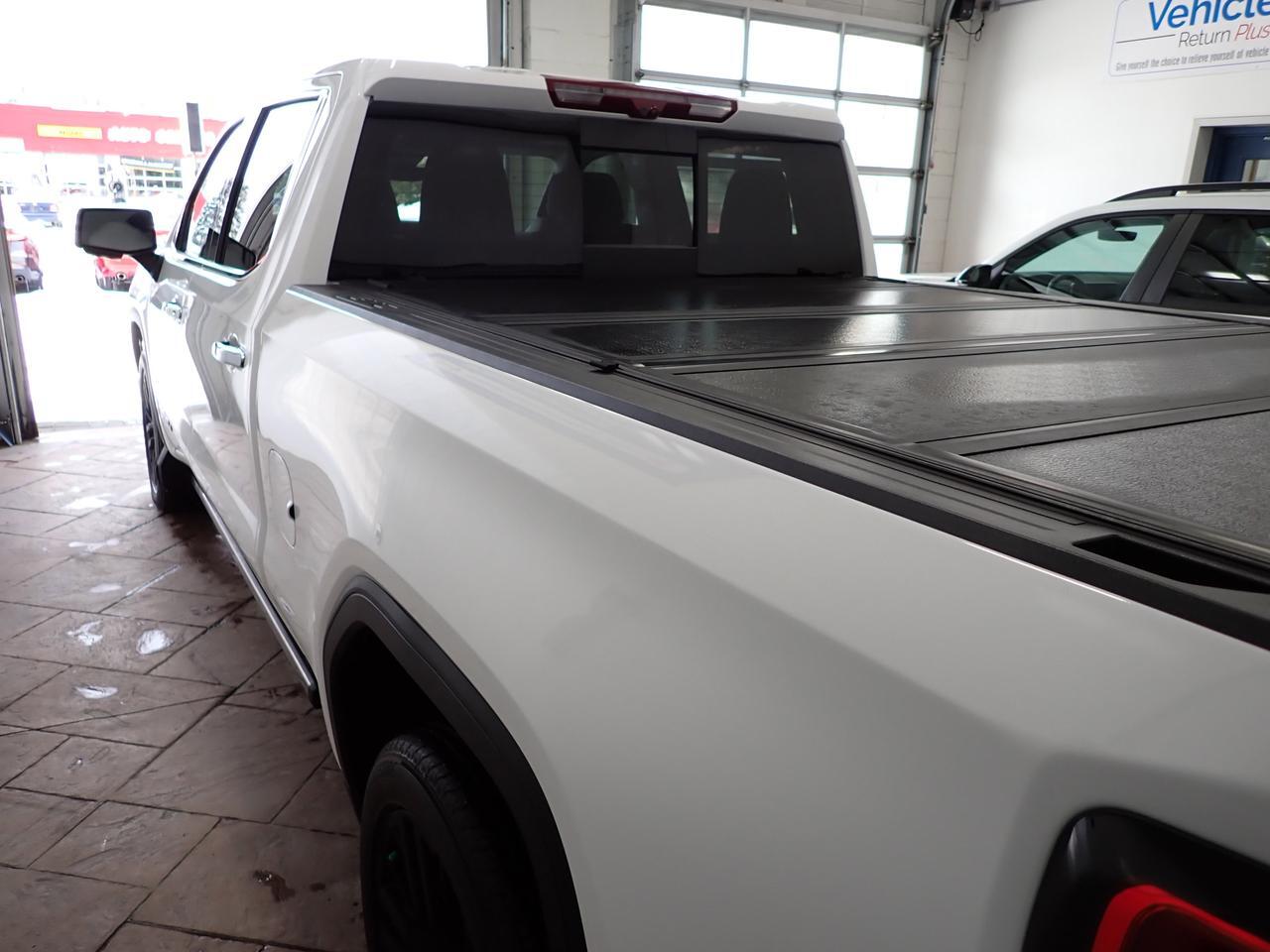 2023 GMC Sierra 1500 Denali 4WD CREW CAB LEATHER SUNROOF Listowel ON