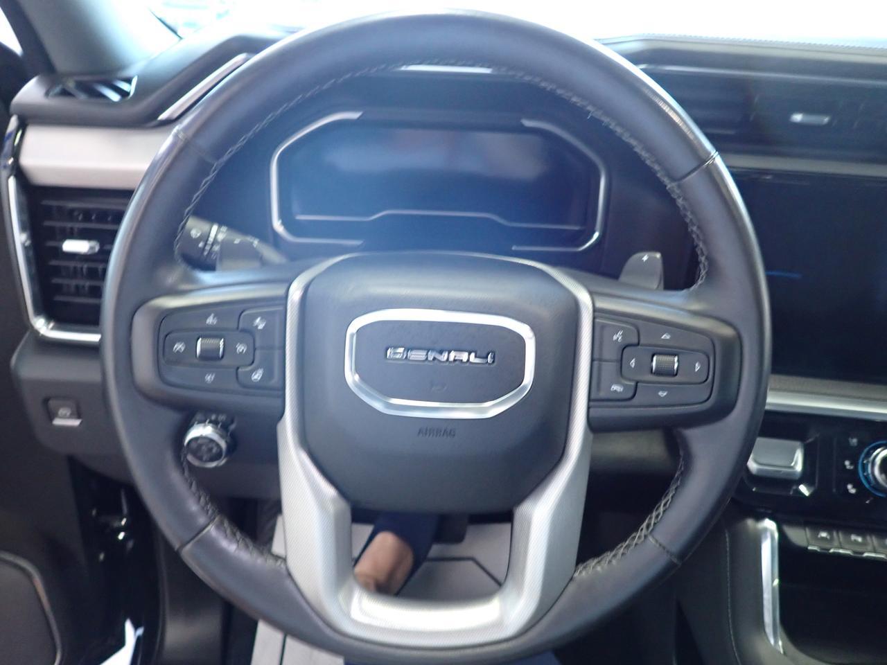 2023 GMC Sierra 1500 Denali CREW CAB 4WD LEATHER NAVI SUNROOF Listowel ON