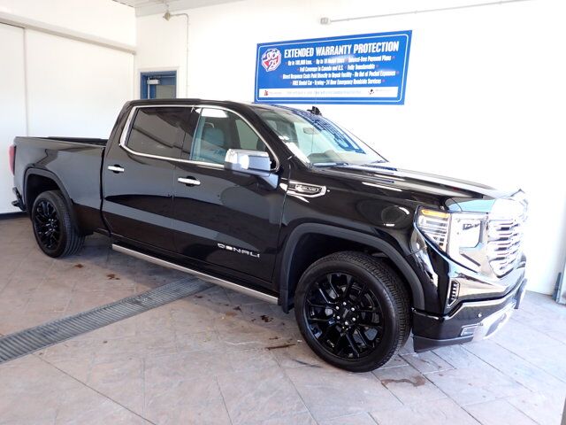 2023 GMC Sierra 1500 Denali CREW CAB 4WD LEATHER NAVI SUNROOF Listowel ON