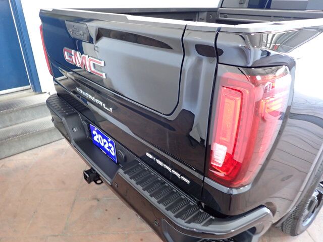 2023 GMC Sierra 1500 Denali CREW CAB 4WD LEATHER NAVI SUNROOF Listowel ON