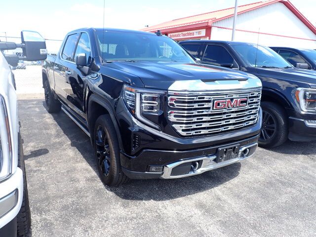 2023 GMC Sierra 1500 Denali CREW CAB 4WD Listowel ON