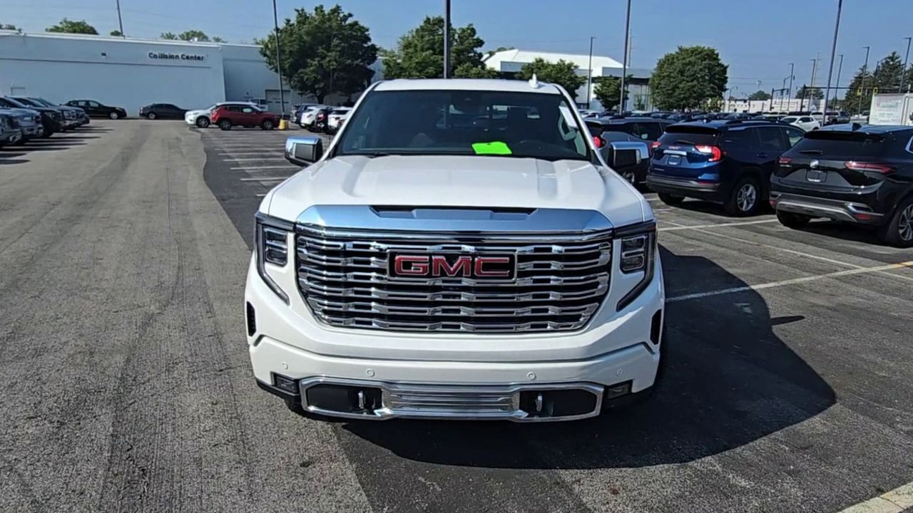 2023 GMC Sierra 1500 Denali