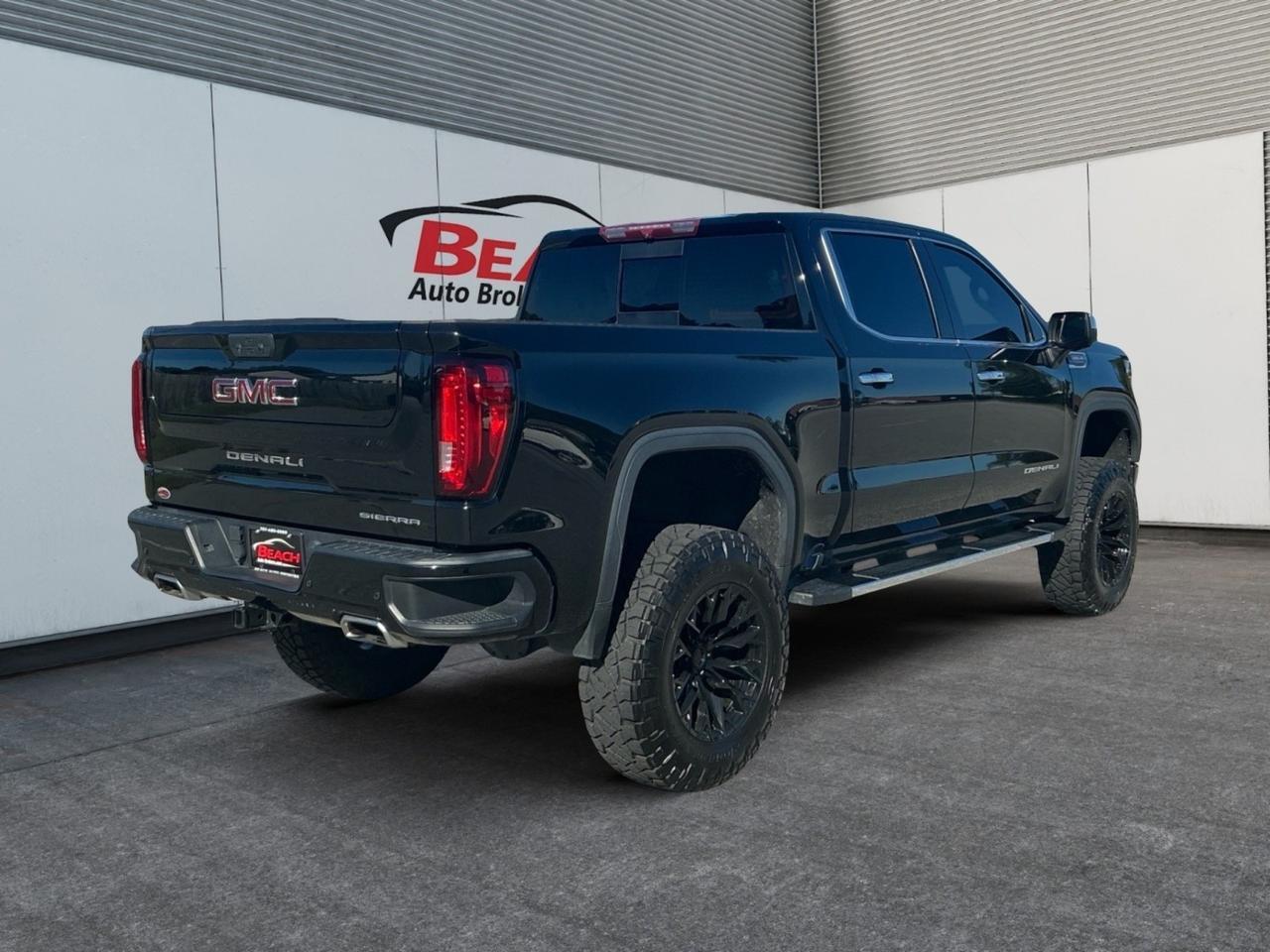 2023 GMC Sierra 1500 Denali, HEATED/VENTILATED SEATS, HEATED REAR SEATS, APPLE CARPLAY/ANDROID AUTO, BED LINER, TOW PACKAGE, POWER SLIDING REAR WINDOW, BACKUP CAMERA, POWER FOLDING MIRRORS, SUNROOF, UNIVERSAL GARAGE DOOR OPENER, NAVIGATION, WIFI, REAR BUMPER STEP, CLEAN Norfolk VA