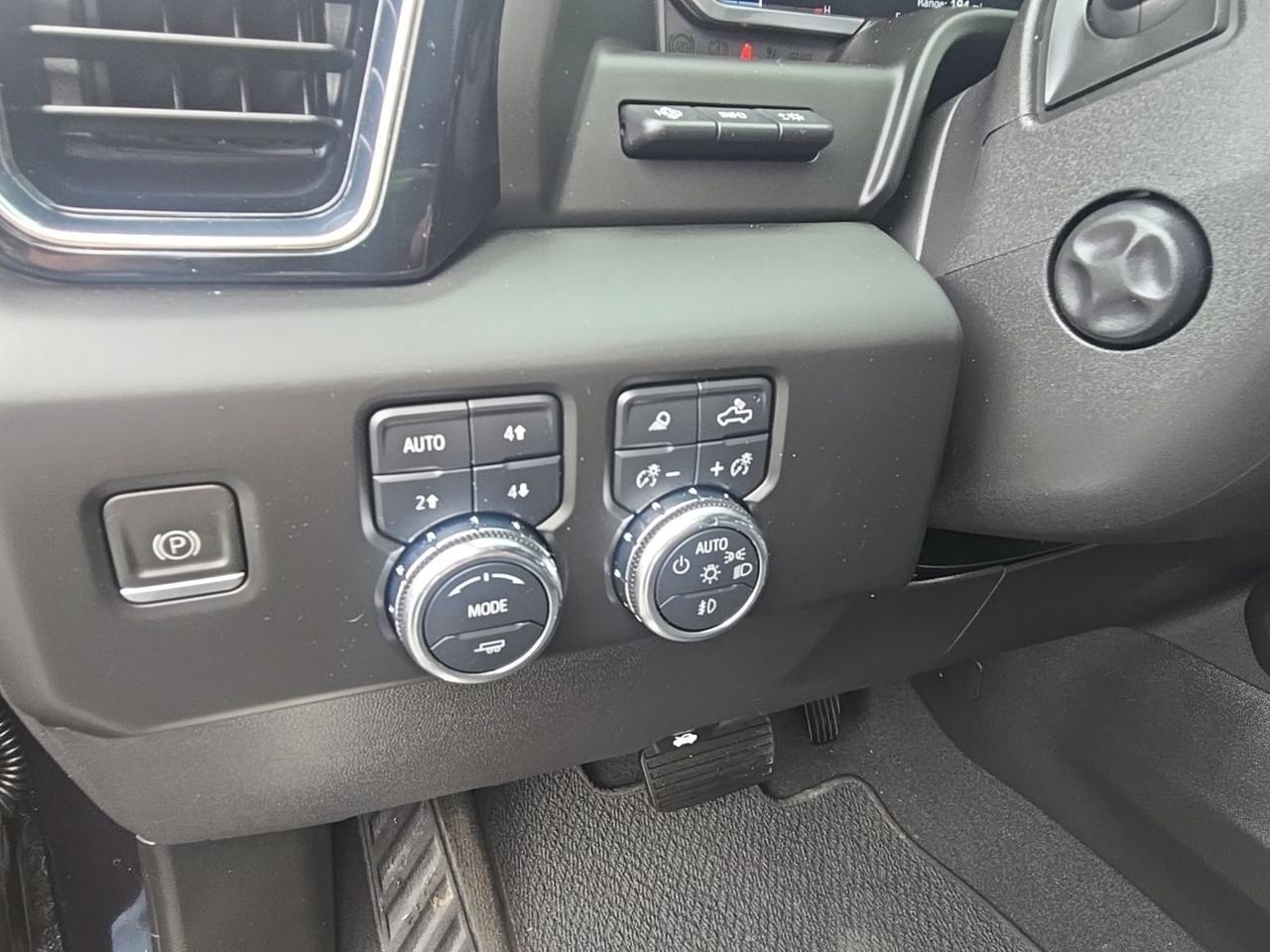 2023 GMC Sierra 1500 Denali Fredericksburg VA