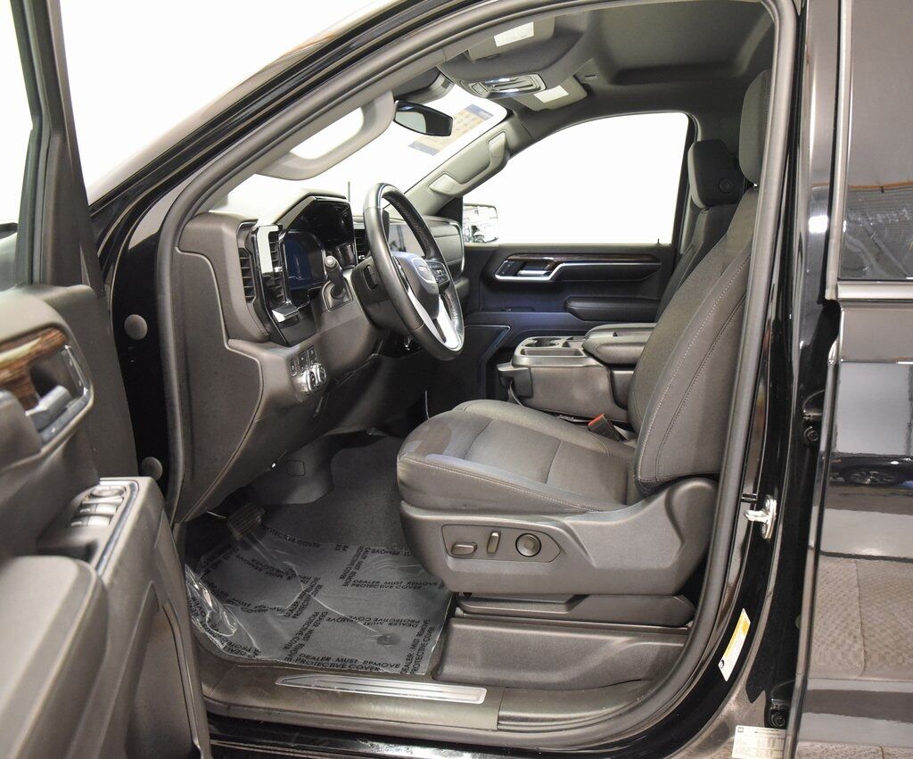 2023 GMC Sierra 1500 Elevation Akron