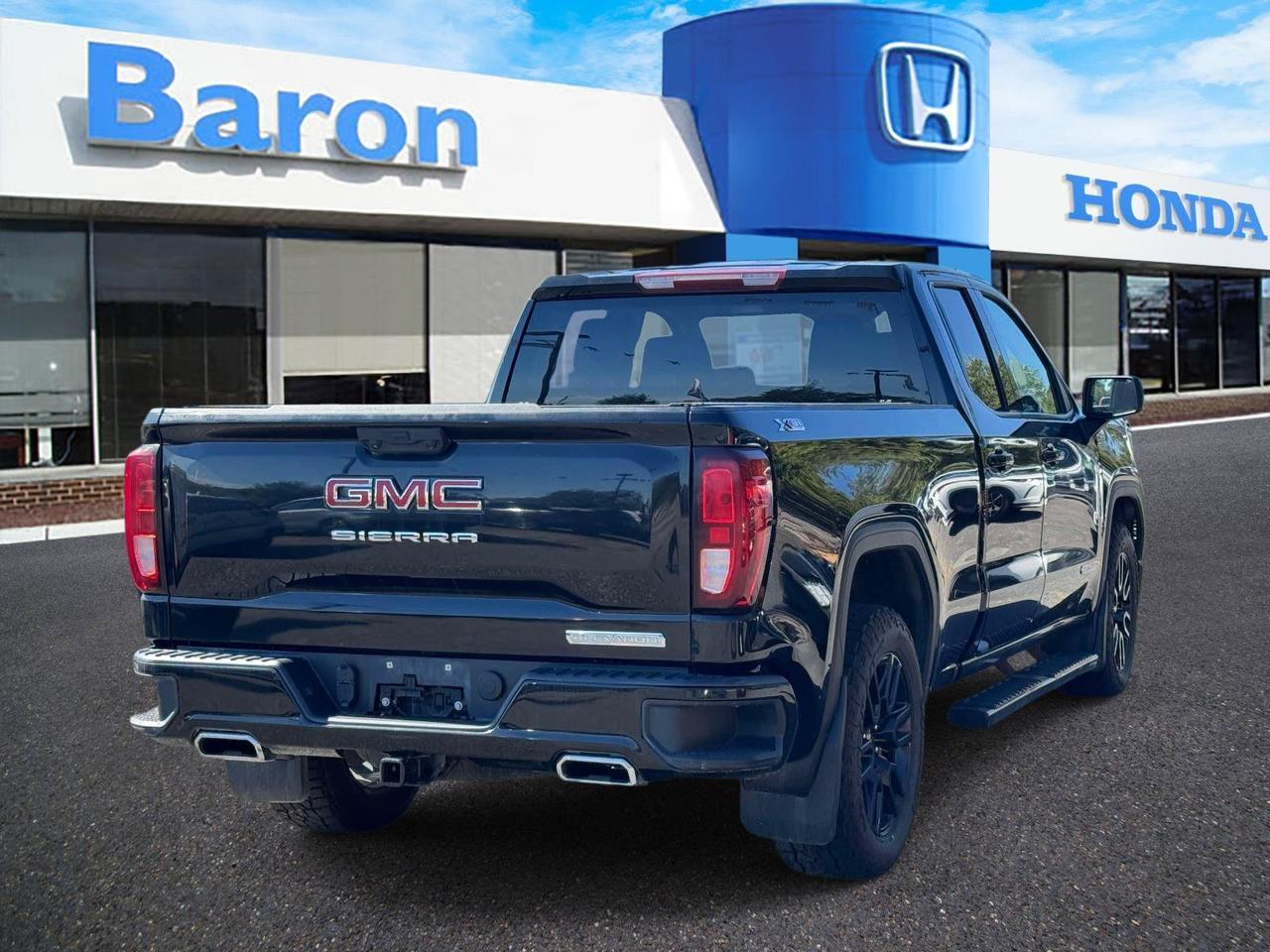 2023 GMC Sierra 1500 Elevation