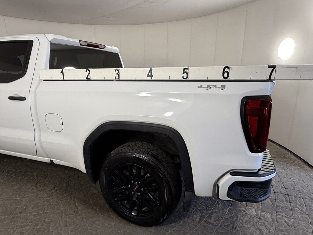 2023 GMC Sierra 1500 Pro 4WD Crew Cab Maumee OH