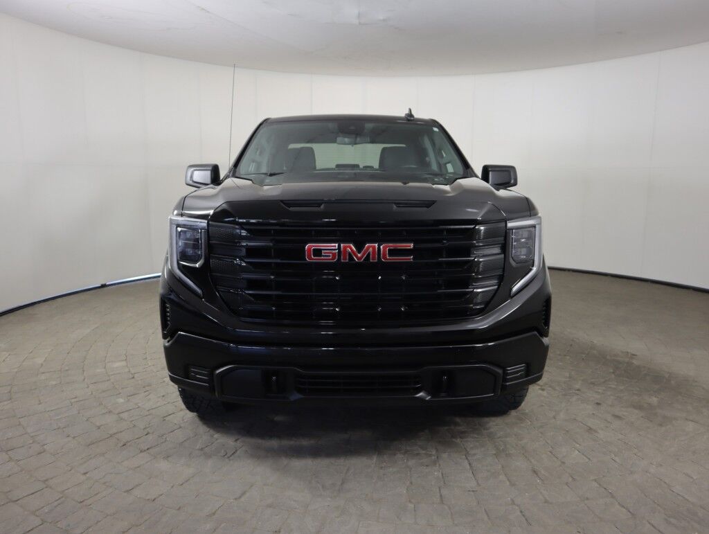 2023 GMC Sierra 1500 Pro 4WD Graphite Edition w/Off Road Pkg/Medium Bed Maumee OH